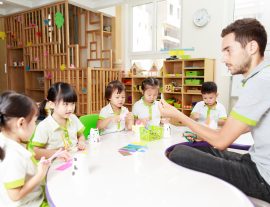 Những sai lầm không ngờ khi dạy trẻ học tiếng Anh